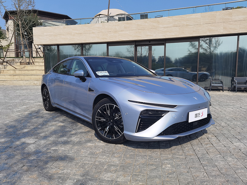 Nezha S 2024 facelift with two additional ranges 1060 Lite version